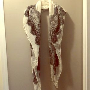 Sheer scarf